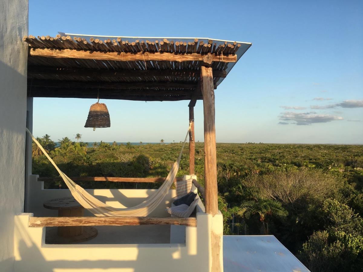 LunArena Boutique Beach Hotel Yucatán Mexico El Cuyo Esterno foto