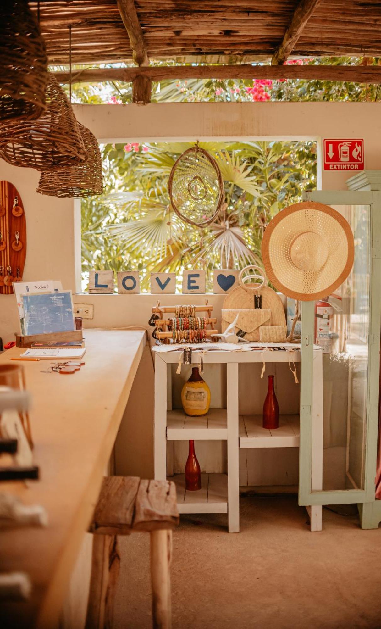 LunArena Boutique Beach Hotel Yucatán Mexico El Cuyo Esterno foto
